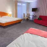 Numa Kudamm 公寓式酒店 4*