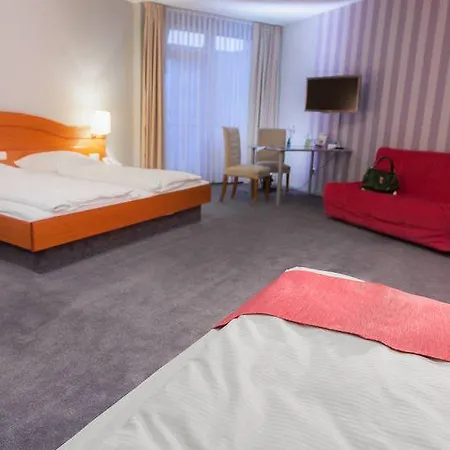 Numa Kudamm Aparthotel 4*