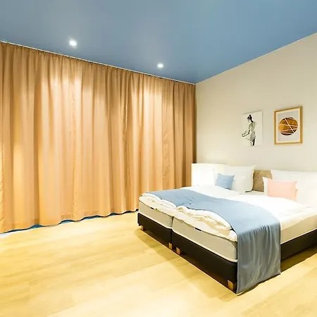 Numa Kudamm Aparthotel