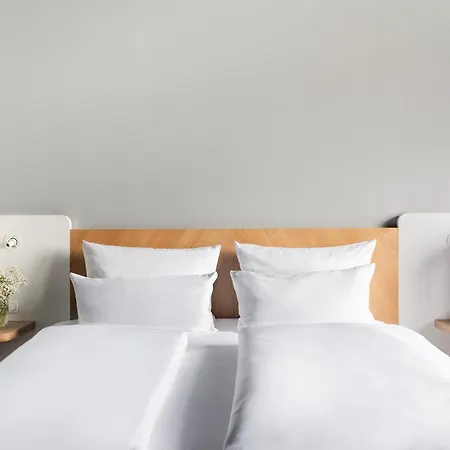 Aparthotel Numa Kudamm 4*
