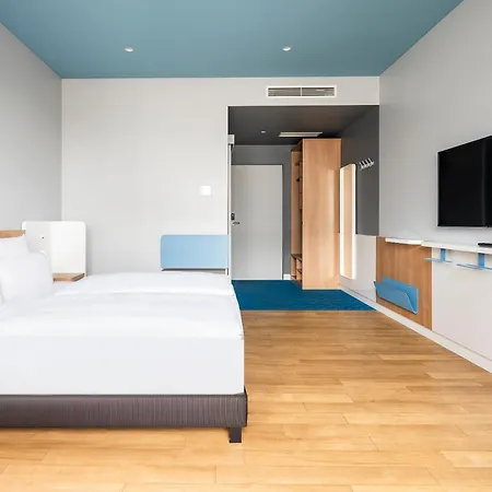 Numa Kudamm Aparthotel 4*