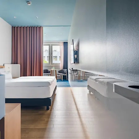 Numa Kudamm Aparthotel 4*