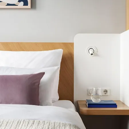 Numa Kudamm Hotel 4*