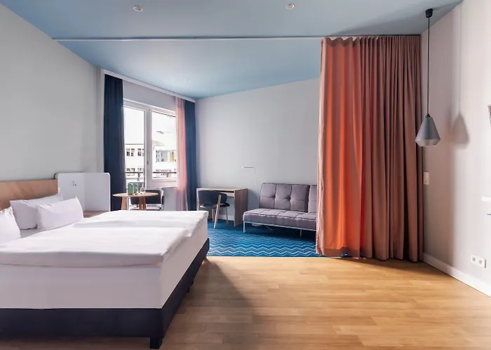 Numa Kudamm Hotel 4*